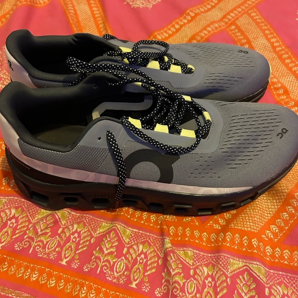 Run On Clouds (Swiss Engineering) - Picture 5 of 5